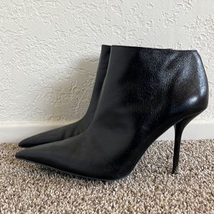 Zara black pointed booties